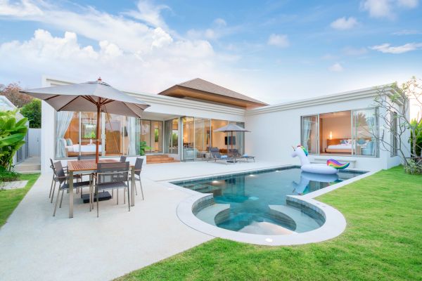 Pool Deck Repair in Englewood