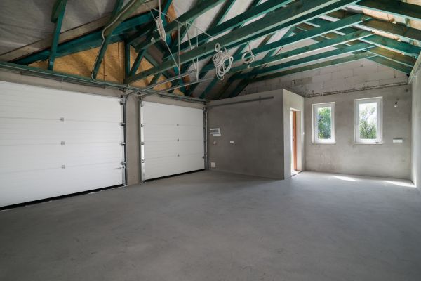 Cost of Garage Floor Concrete Repair in Englewood